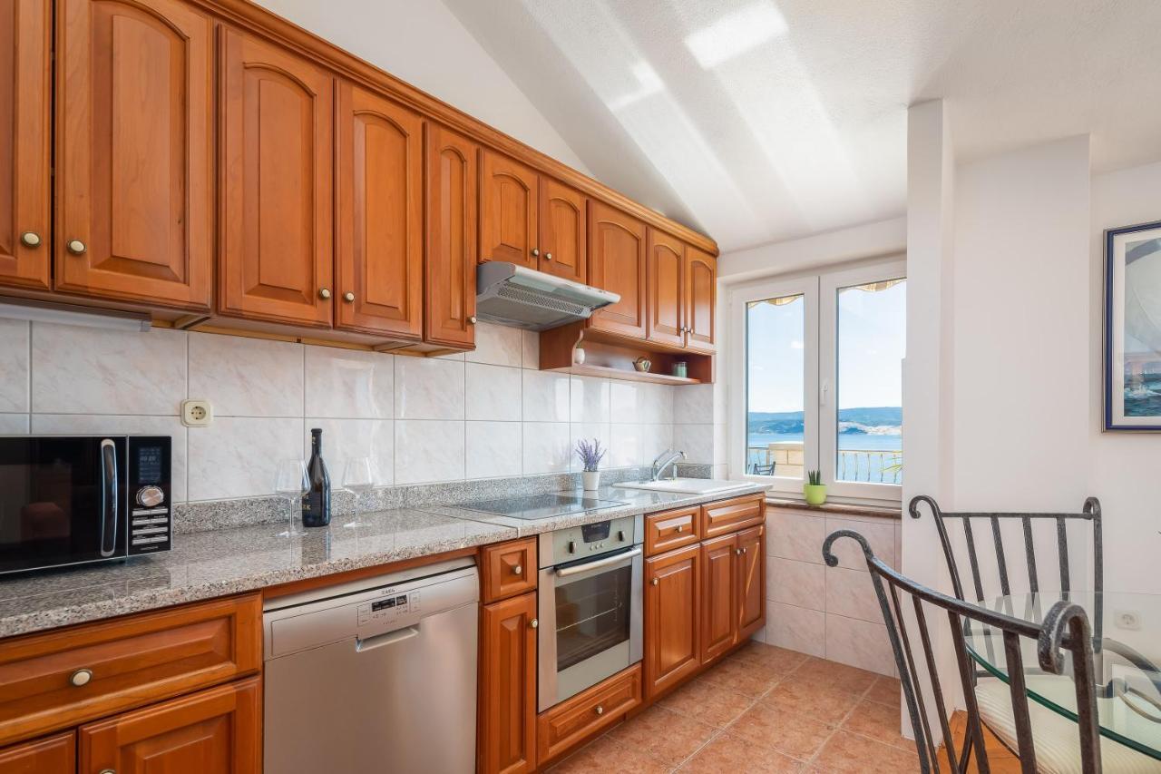 Beachfront Xxl - 2 Apartments Together - Lokva Rogoznica Kültér fotó